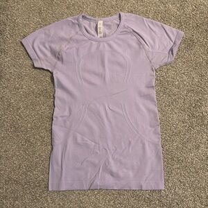 Lululemon size 2 top